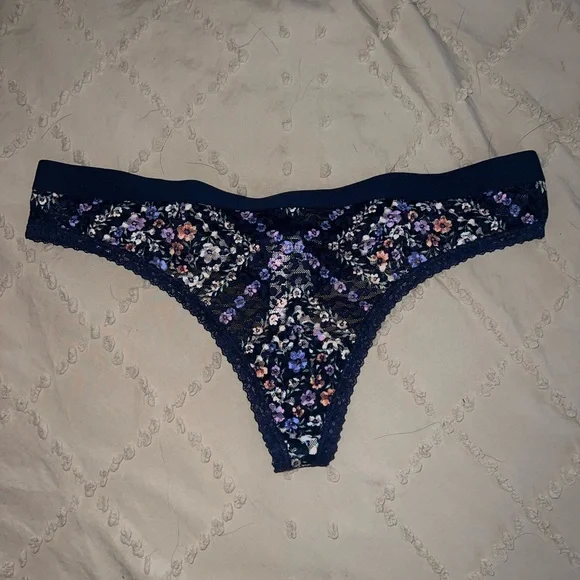 Victorias Secret Thong Underwear Size XL Bundle - Picture 3 of 11